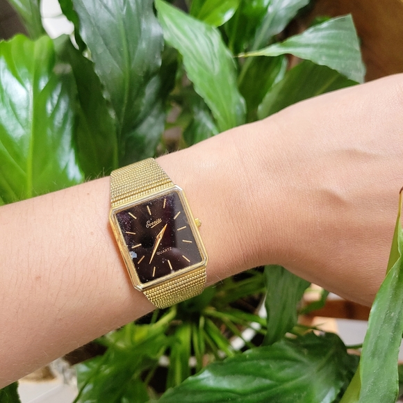 Vintage Everite Quartz Classic Gold Watch - Picture 6 of 12